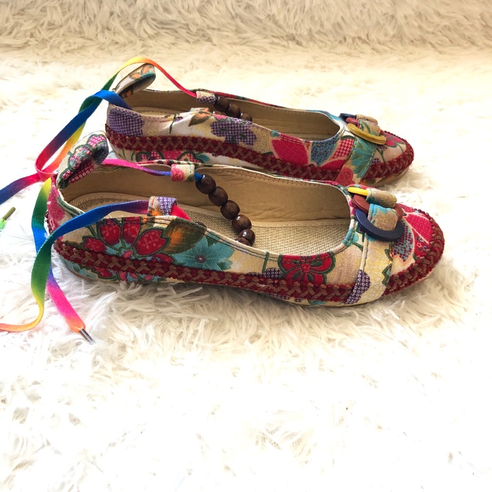 Asian Embroidered Ballet Shoes - Picture 6 of 7
